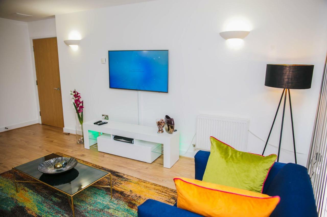 Riverside 2 Bed Apartment London Exterior photo